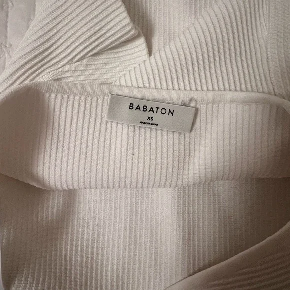 Babaton White Sleeveless Crop Tank Top - Picture 4 of 4